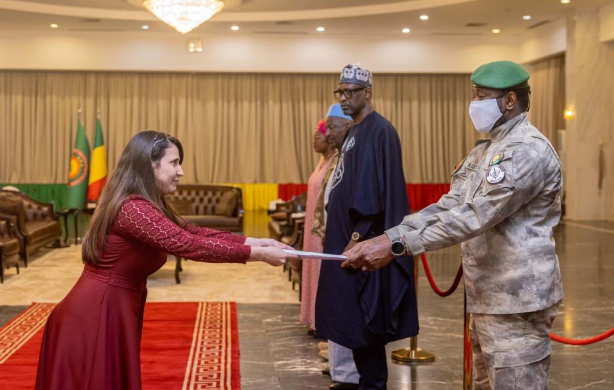 Diplomatie : quatre nouveaux ambassadeurs présentent leurs lettres de créance à Bamako
