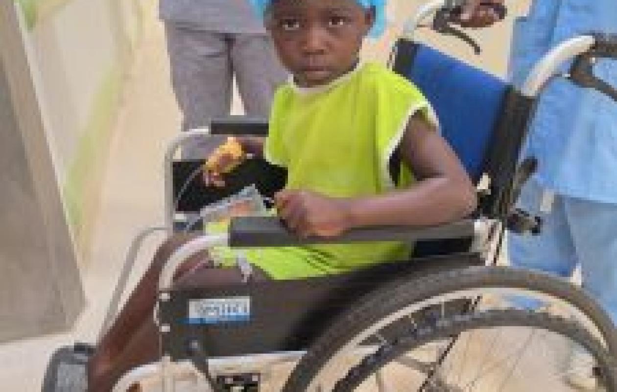 CHU de Cocody : des enfants opérés gratuitement par une mission médicale américano-canadienne