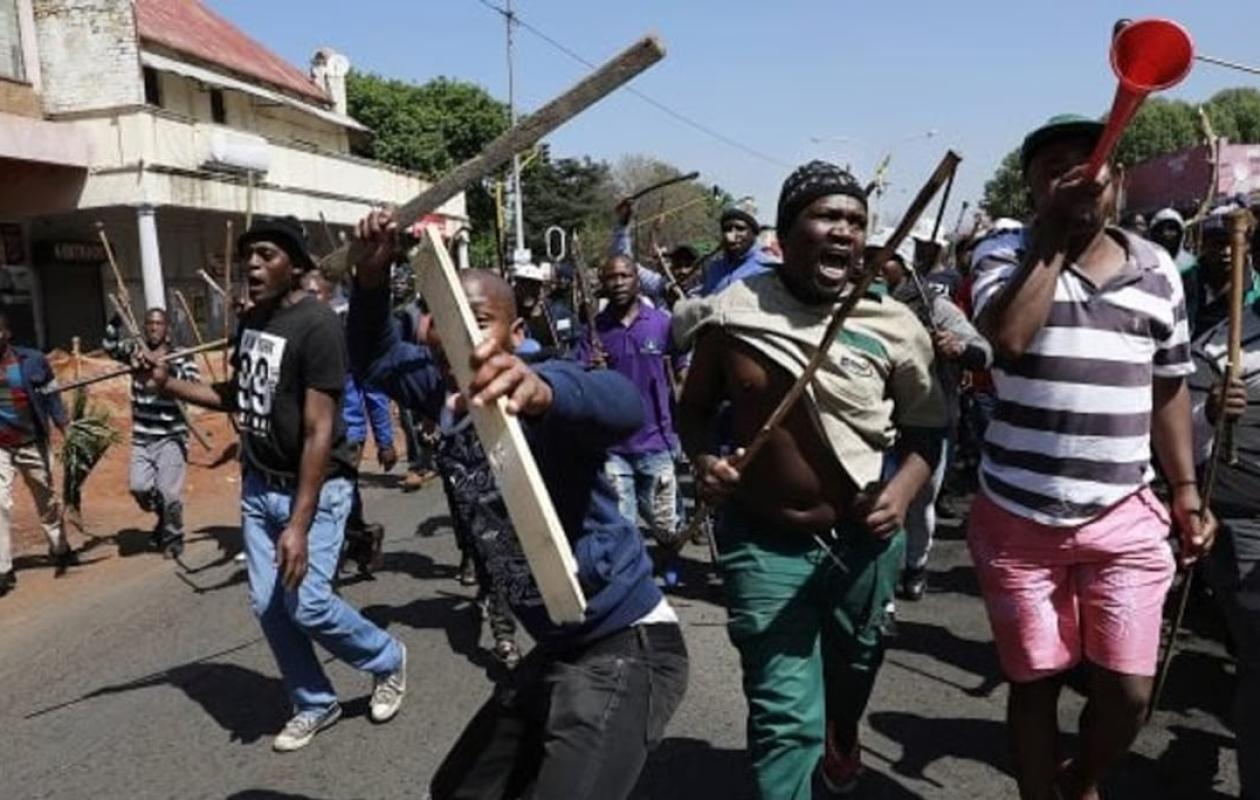 Le Nigeria convoque l’ambassadeur sud-africain sur fond de violences xénophobes contre ses citoyens