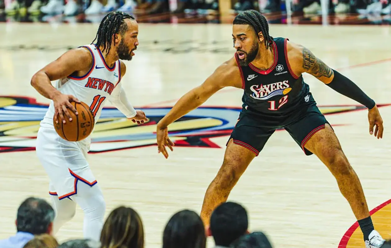 NBA : Jalen Brunson sur une autre planète, les Knicks pulvérisent les Sixers en ouverture