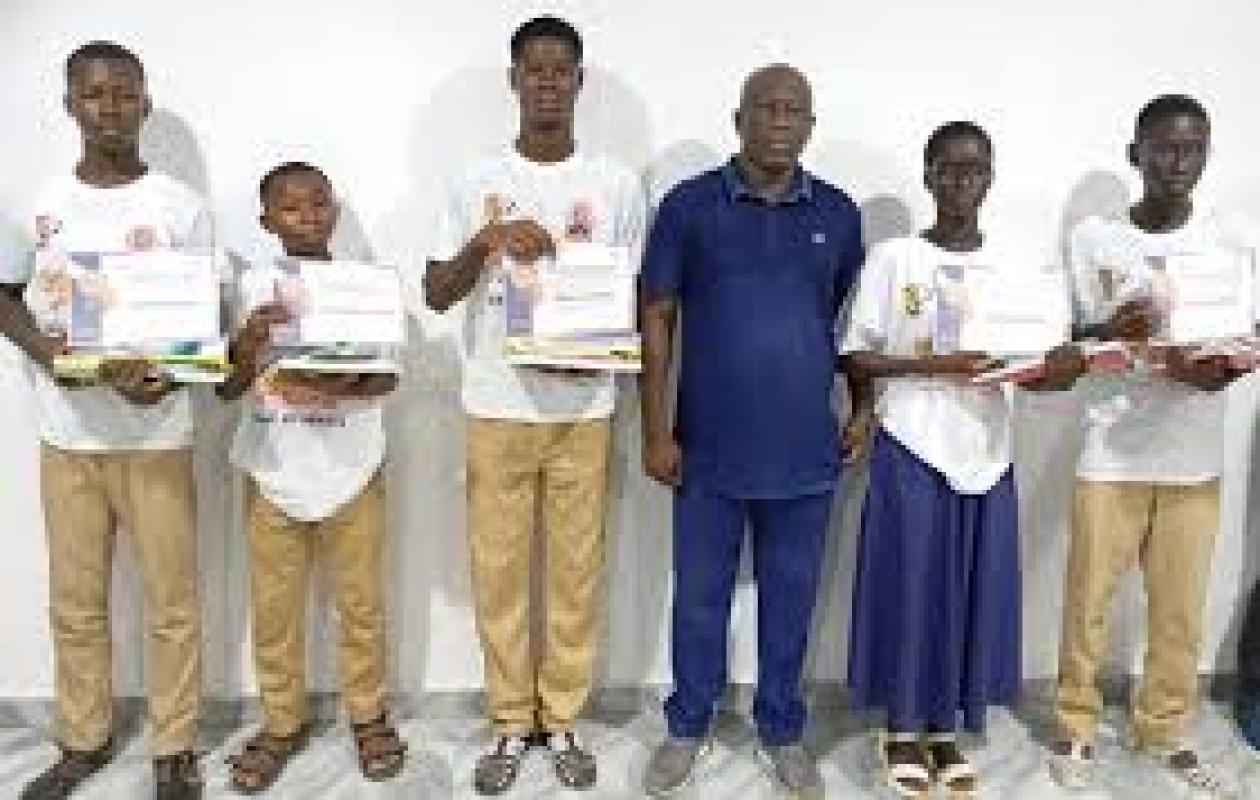 Le lycée moderne de Zuénoula sacré vainqueur de la 4e édition du concours “Crack Students”