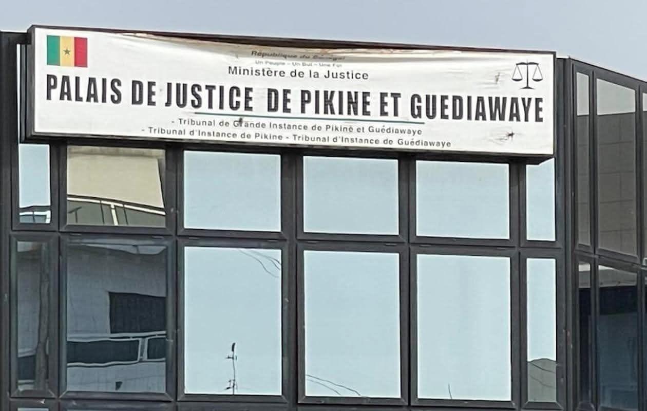« Il m’a étranglée dans le noir » : un comptable condamné pour violences conjugales après un conflit lié à la polygamie au Sénégal