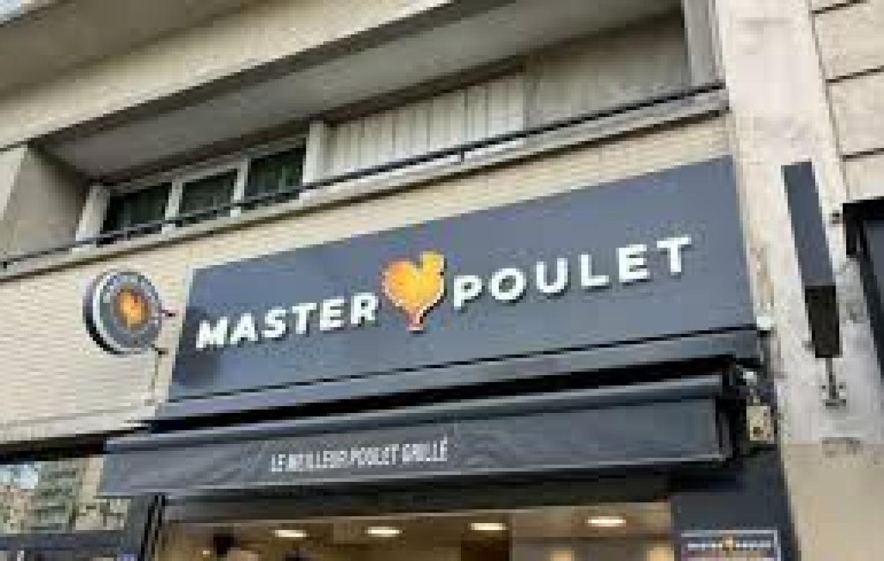 Un restaurant "Master Poulet" fermé par manque d'hygiène : les autorités ont découvert 80 kg de viandes périmées