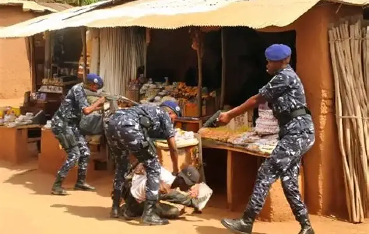 Bénin : Fin de cavale à Porto-Novo pour des cambrioleurs malgré leurs talismans