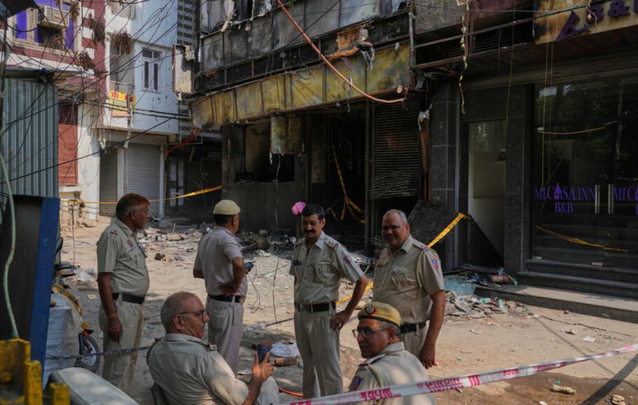 Dix-huit ressortissants africains venus se faire soigner en Inde meurent dans un l'incendie d'un hôtel