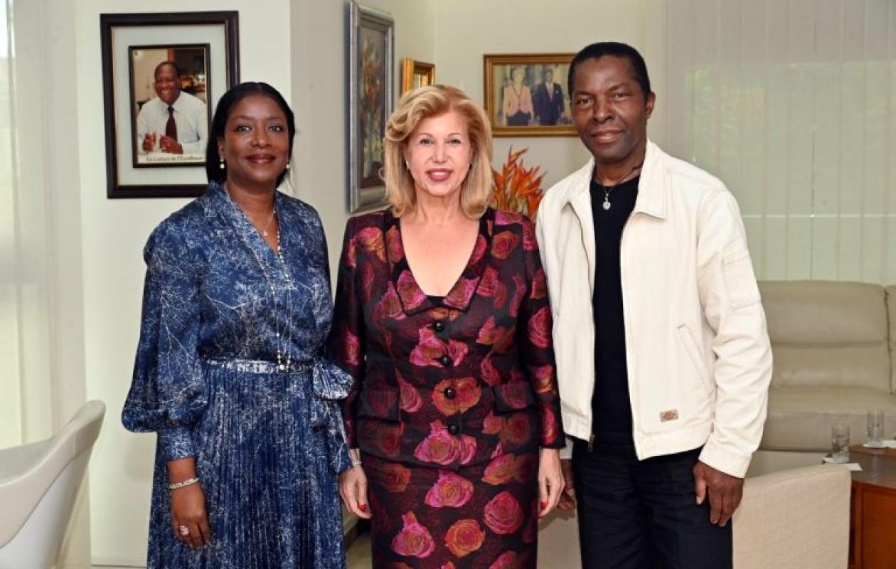 Côte d’Ivoire : Dominique Ouattara échange avec Isaac de Bankolé sur de futurs projets pour le pays
