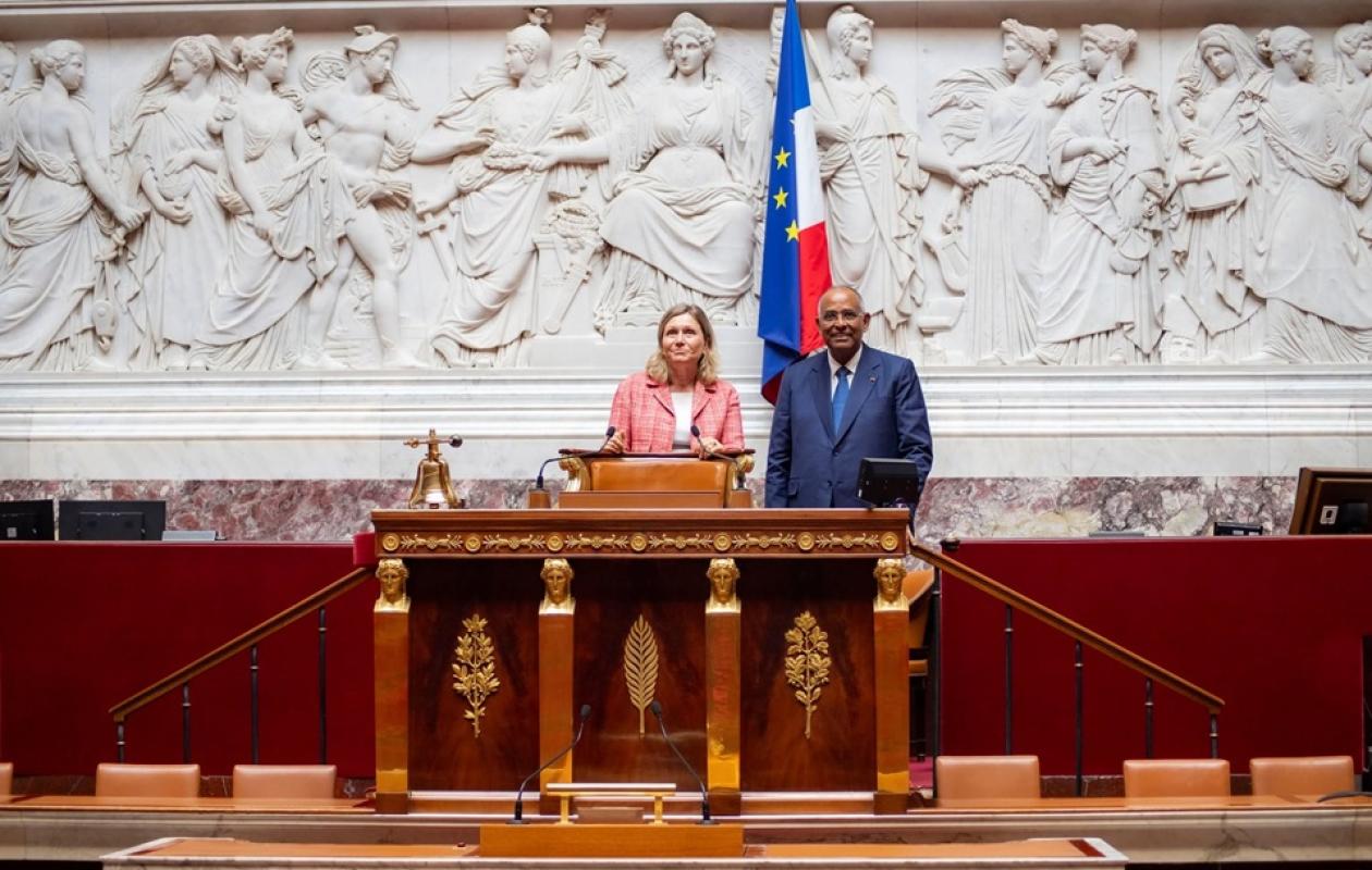 Paris-Abidjan : Patrick Achi et Yaël Braun-Pivet renforcent les liens parlementaires ivoiro-français
