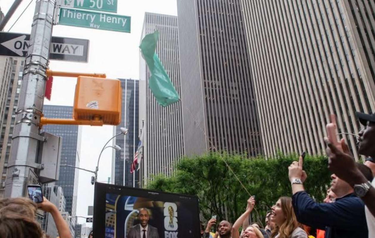 Mondial-2026: New York donne temporairement à deux rues les noms de deux légendes du foot