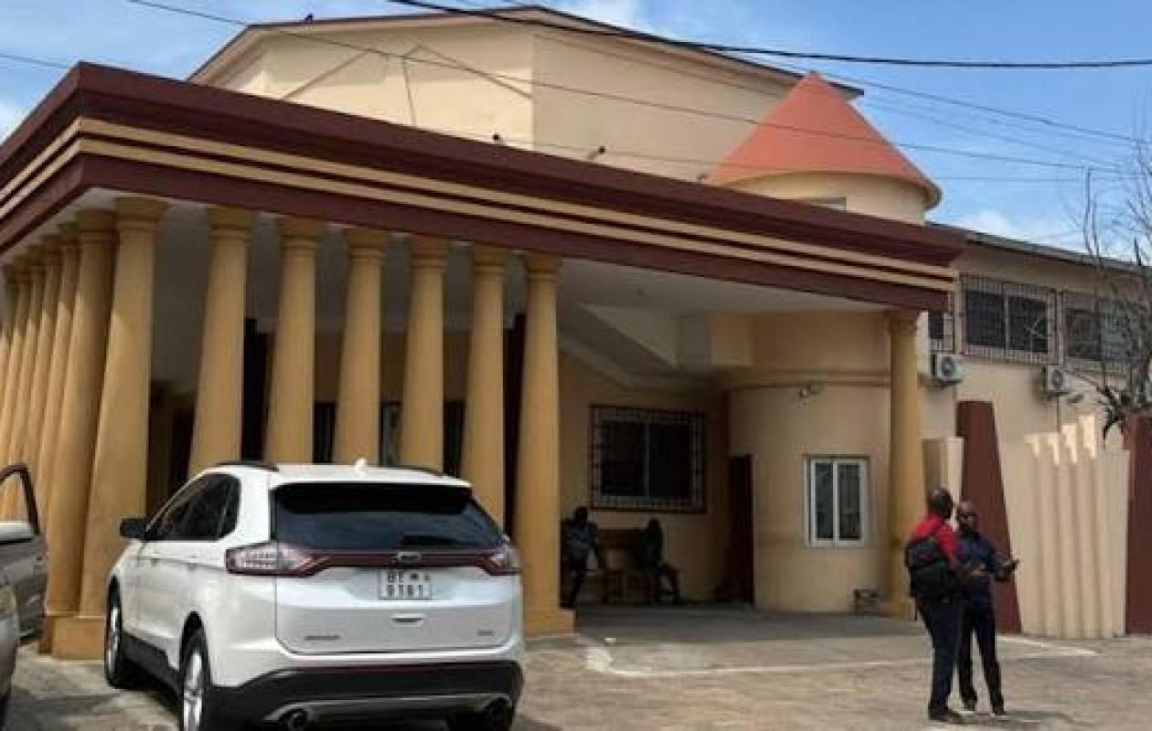 Une mère oublie sa fille de 20 mois dans sa voiture : le bébé est mort de chaud