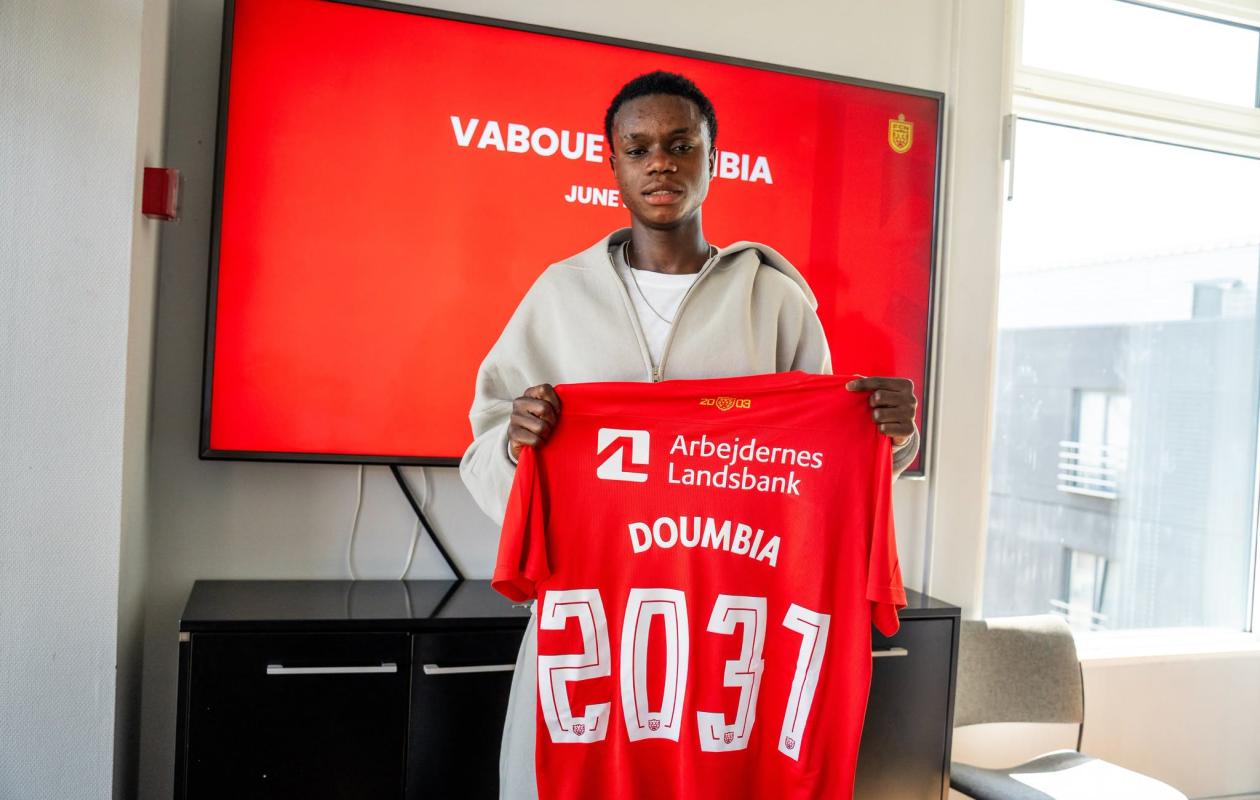 De l’Asec au Danemark : Vaboué Doumbia signe au FC Nordsjælland jusqu’en 2031