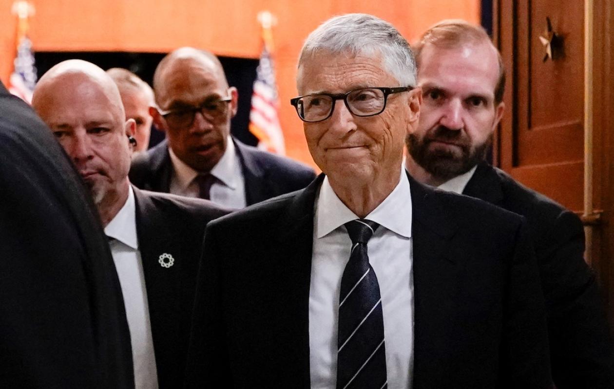Bill Gates affirme qu'Epstein a envisagé de le faire chanter