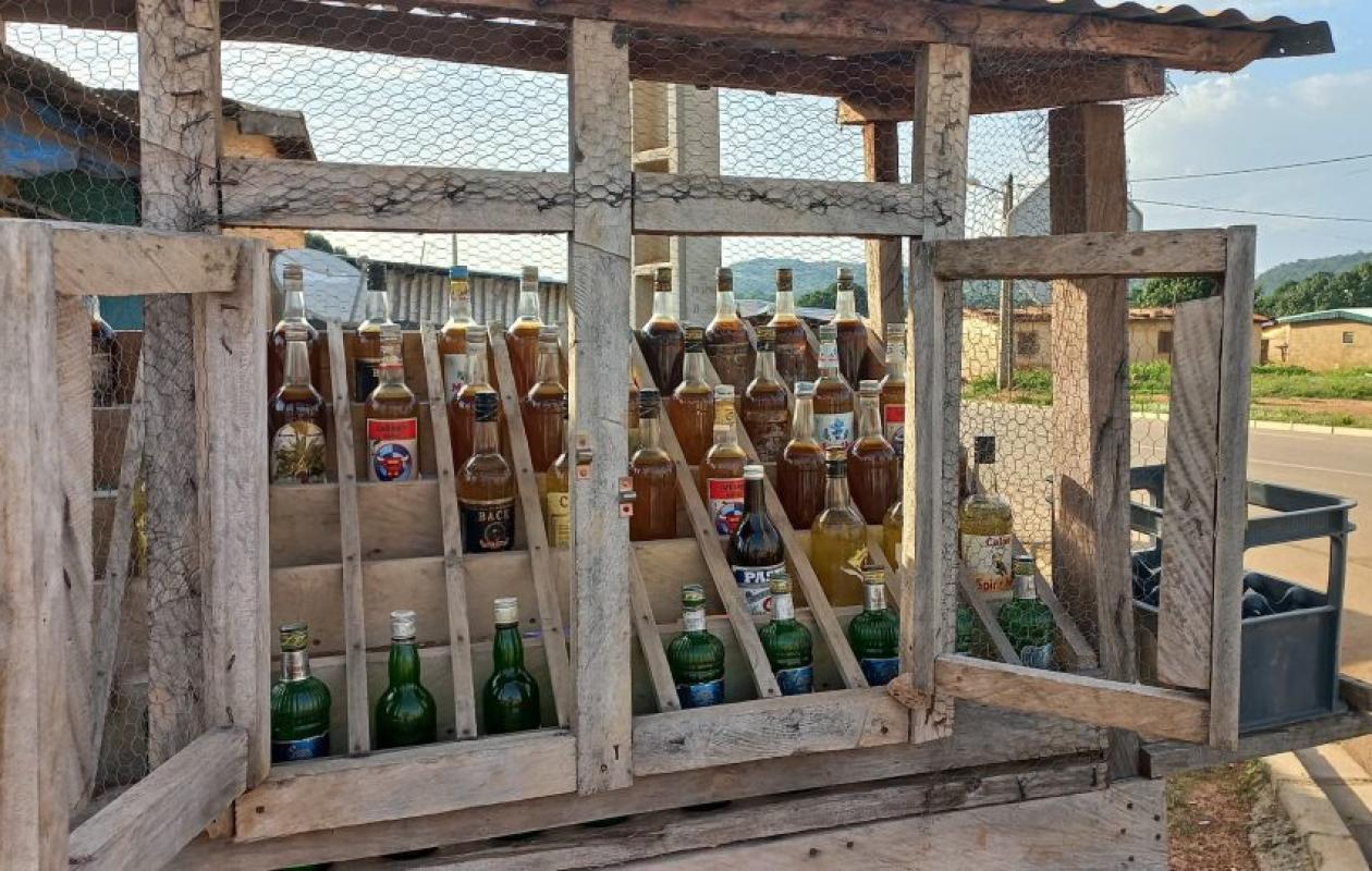 Madinani : face aux pénuries de carburant, le marché noir de l'essence prospère