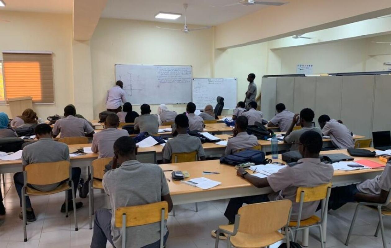 Sénégal / Baccalauréat 2026 : Folie, larmes et génie... Ces 3 destins incroyables qui secouent la toile et révèlent la face cachée de l’examen !
