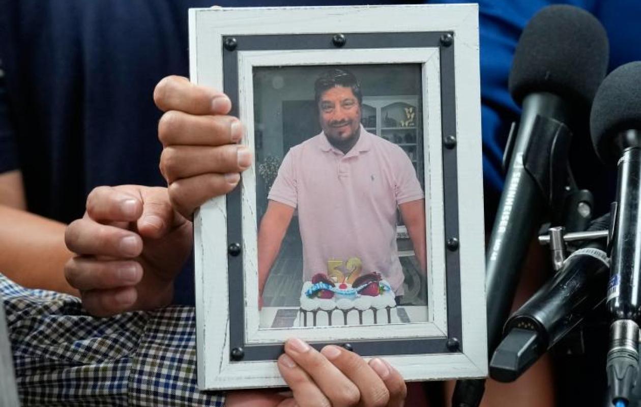 États-Unis : un automobiliste mexicain tué par balle par un agent de l'ICE, une ONG latino demande une enquête indépendante